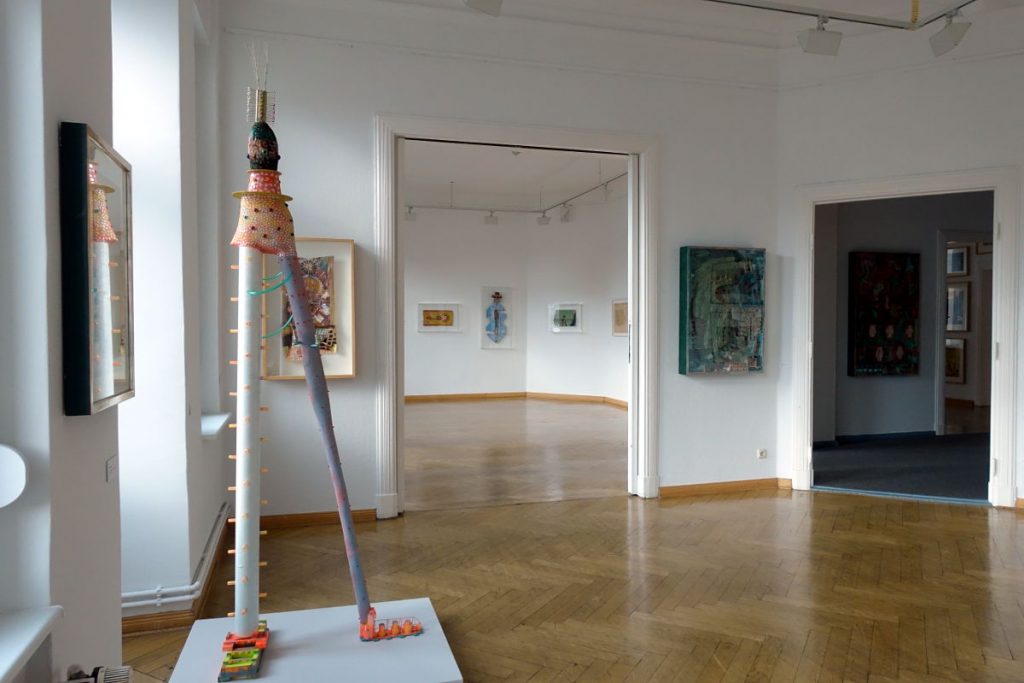 Kunstgalerie mit Zeichnungen