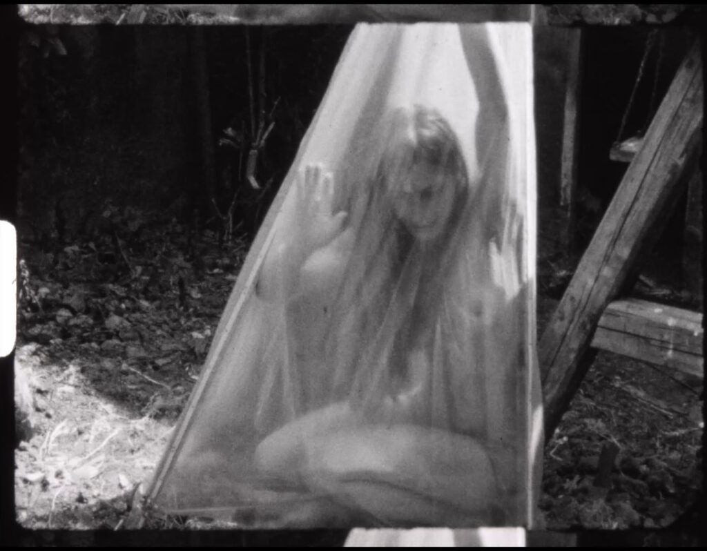 Filmstill Paradies Stötzer